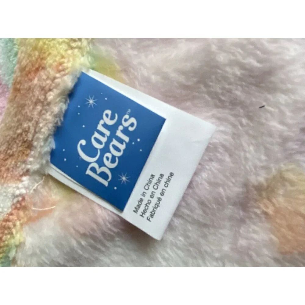 Care Bears Soft Plush Throw Blanket 50 X 70” Rainbow‎ Hearts Love Valentines NEW - Picture 14 of 14